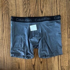 Calvin Klein Men's Gray Boxer Briefs Large